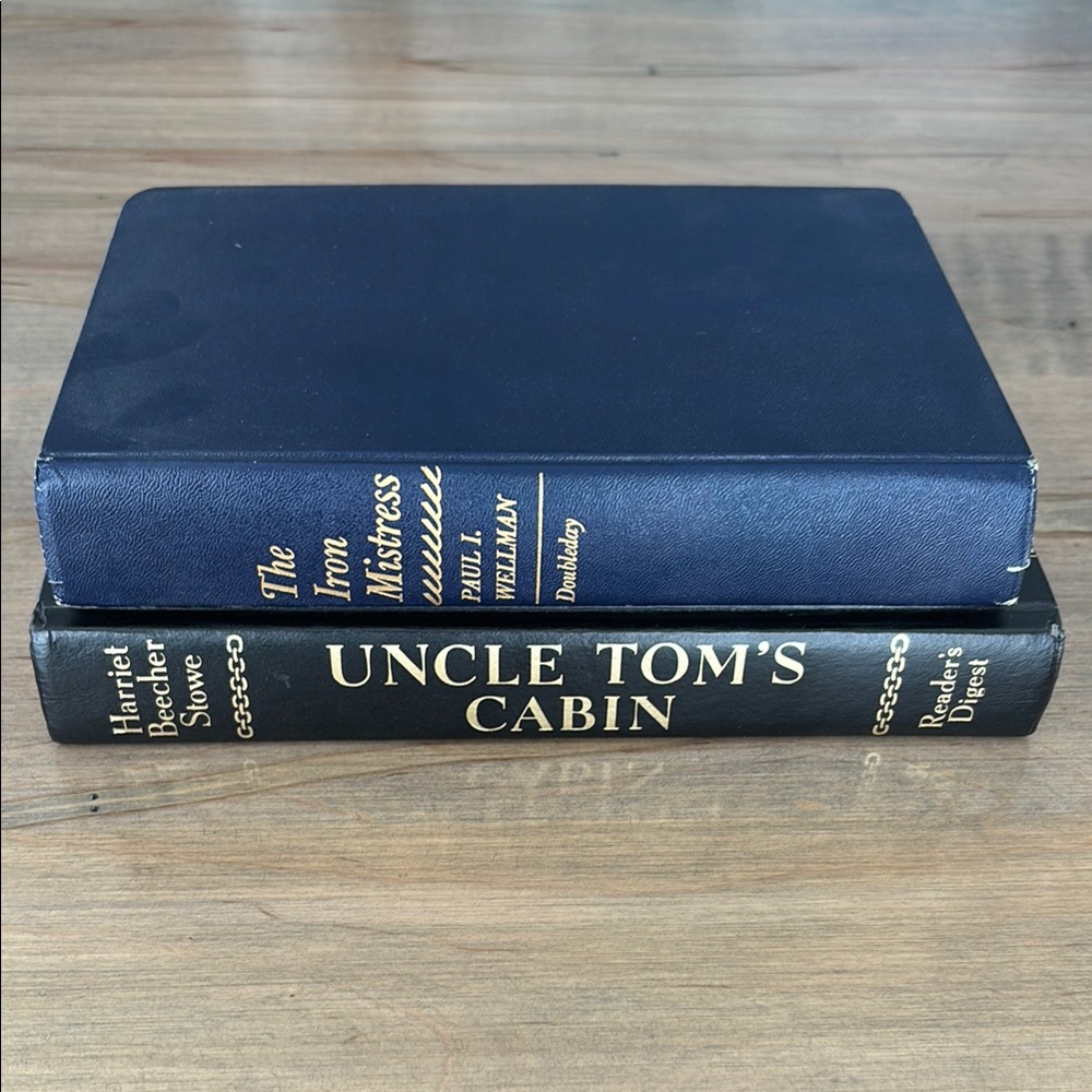 📚Vintage Books